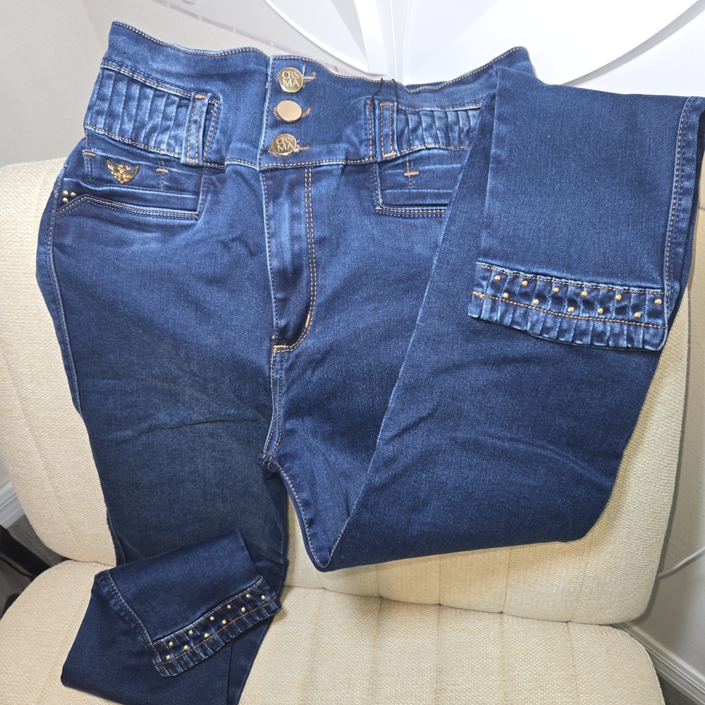 100% Colombian Jean/Pussh-up Women's Blue Jeans with Gold Accents